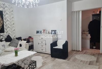Garsonieră decomandată în Central - 1