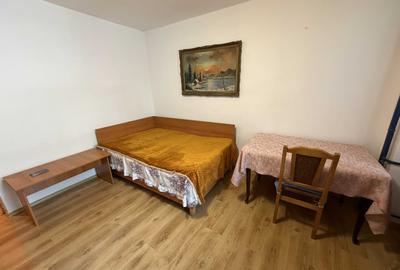 Apartament cu 3 camere decomandat în Crângași - 2