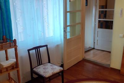 Casă cu 4 camere în Pietrișu - 3