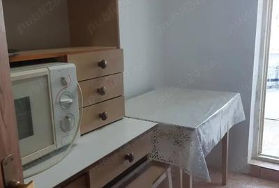 Apartament cu 2 camere decomandat în Anda