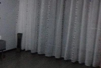Apartament cu 2 camere decomandat în Obor