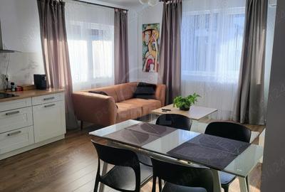 Apartament cu 2 camere semidecomandat în Florești