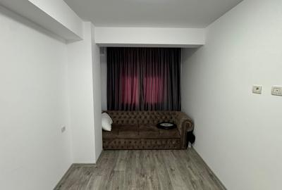 Apartament cu 3 camere în Central - 3