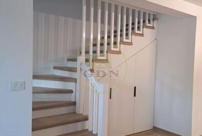 Casă cu 3 camere cu Teren 230 Mp în Bucovăț