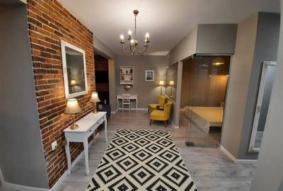 Apartament cu 2 camere nedecomandat în Central