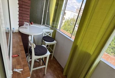 Apartament cu 3 camere decomandat, mobilat în Complex Studențesc - 8