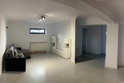 Apartament cu 2 camere decomandat în Valea Adâncă - 1