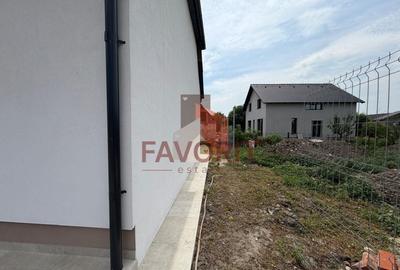 Casă individuală cu 3 camere cu Canalizare în Utvin - 13