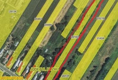 Casă cu 4 camere cu Teren 3500 Mp în Ghergheasa