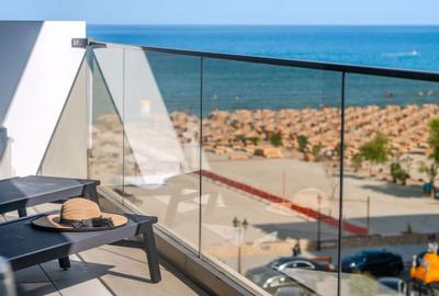Apartament cu 3 camere decomandat în Mamaia-Sat