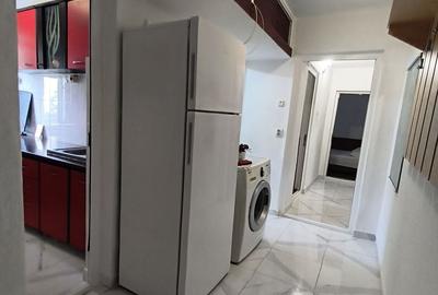 Apartament cu 3 camere decomandat în Tomis Nord