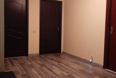 Casă cu 7 camere cu Teren 800 Mp în Dragomirești-Vale - 2
