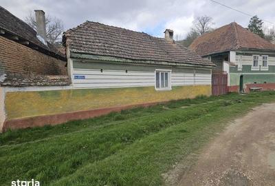 Casă cu 2 camere cu Teren 360 Mp în Șoarș - 1