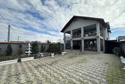 Casă cu 4 camere cu Teren 354 Mp în Strejnicu