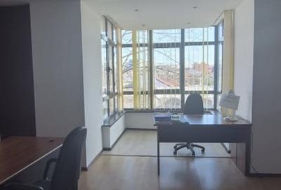 Birou, de 25 mp, în Central - 5
