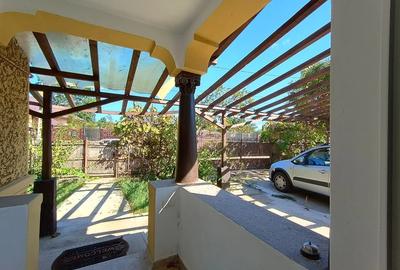 Casă cu 5 camere cu Teren 2509 Mp în Icoana