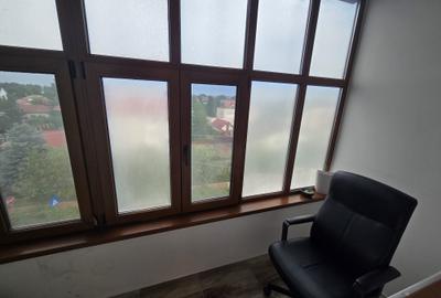 Apartament cu 3 camere decomandat în Otopeni - 11