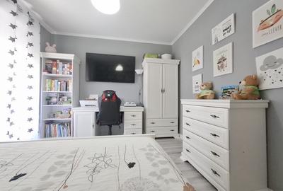 Apartament cu 3 camere în Turnișor - 1