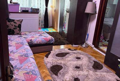 Apartament cu 2 camere semidecomandat în Micro 17 - 8
