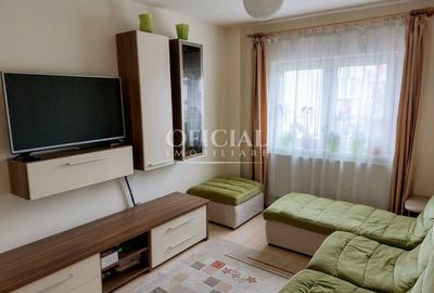 Apartament cu 4 camere decomandat, mobilat în Plopilor