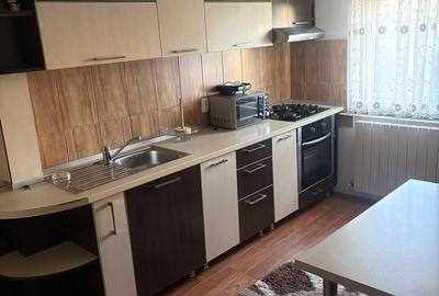 Apartament cu 2 camere semidecomandat în Central - 1
