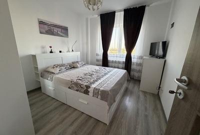 Apartament cu 2 camere decomandat în Păcii
