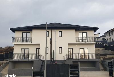 Casă cu 4 camere cu Teren 300 Mp în Valea Lupului
