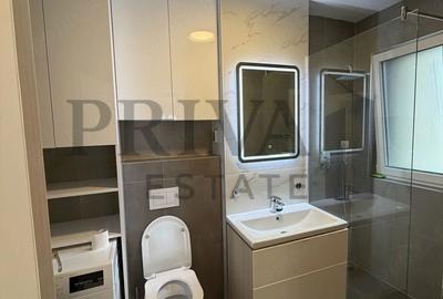 Apartament cu 2 camere, mobilat în Est