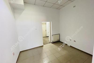 Spațiu comercial, de 65 mp, în Central - 6