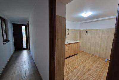 Casă individuală cu 3 camere cu Canalizare în Clăbucet - 8