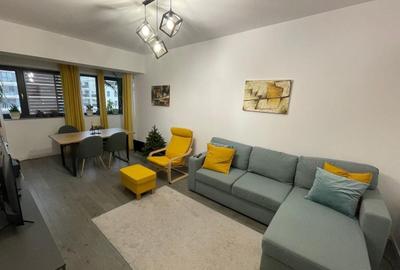 Apartament cu 2 camere decomandat în Central