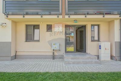 Apartament cu 3 camere decomandat, mobilat în Tractorul - 18