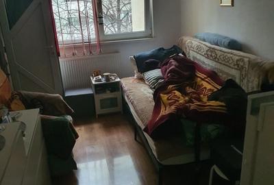 Apartament cu 3 camere semidecomandat în Central - 5