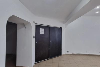 Spațiu comercial, de 80 mp, în Nord - 7