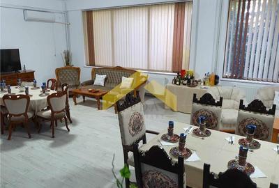 Casă individuală cu 15 camere cu Piscina în Micălaca - 5