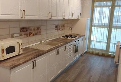 Apartament cu 2 camere decomandat în Tomis Nord - 3