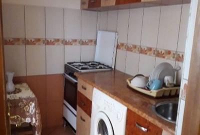 Garsonieră decomandată în Buziașului