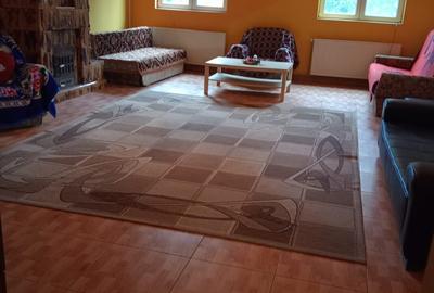 Casă cu 6 camere cu Canalizare în Tărtășești