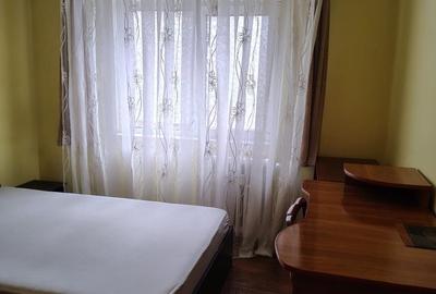 Apartament cu 2 camere decomandat în Republicii