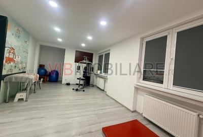 Apartament cu 3 camere decomandat în Victoriei - 1