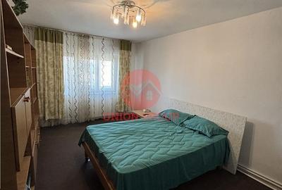 Apartament cu 3 camere în Stadion - 2