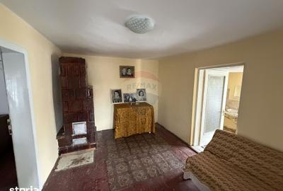 Casă cu 3 camere cu Teren 315 Mp în Nord