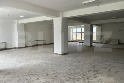 Spațiu comercial, de 637 mp, în Fabric - 3