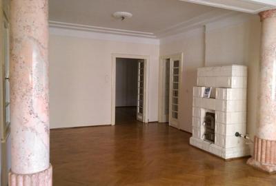 Casă cu 7 camere cu Garaj în Dorobanți - 11
