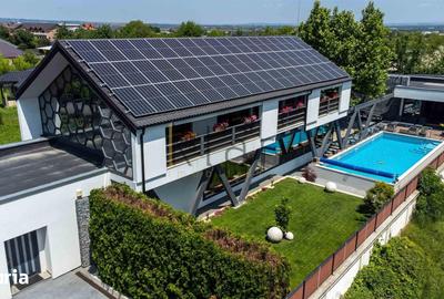 Casă cu 7 camere cu Teren 1608 Mp în Mărgineni - 1