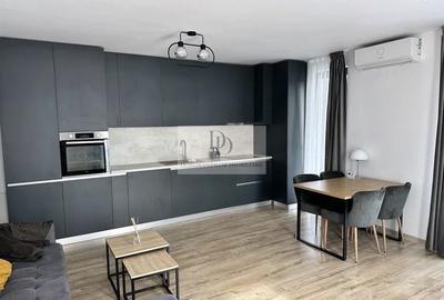 Apartament cu 2 camere semidecomandat, mobilat în Zorilor