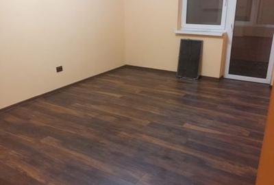 Apartament cu 3 camere decomandat în Central - 2