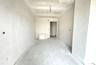 Apartament cu 2 camere decomandat în Torontalului