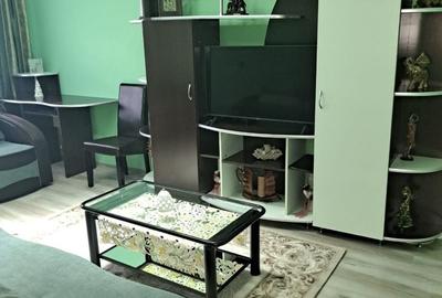 Apartament cu 2 camere decomandat în Broșteni