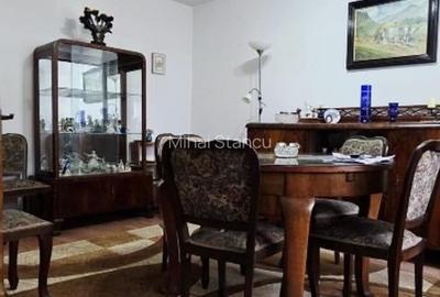 Apartament cu 3 camere decomandat în Drumul Taberei - 1